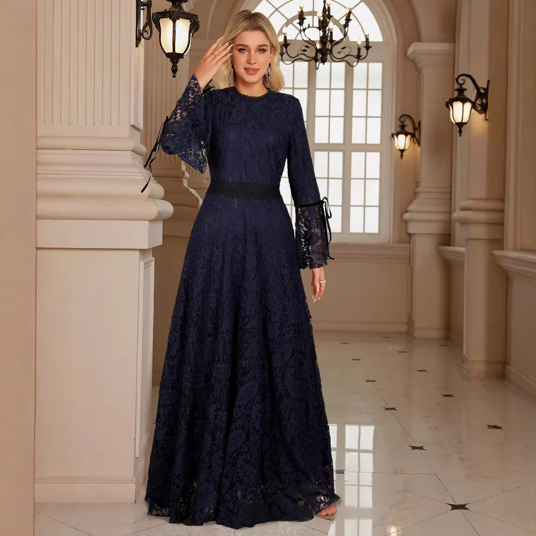 2025 new women's maxi dress – lace panel, slim fit, elegant formal/banquet/party wear