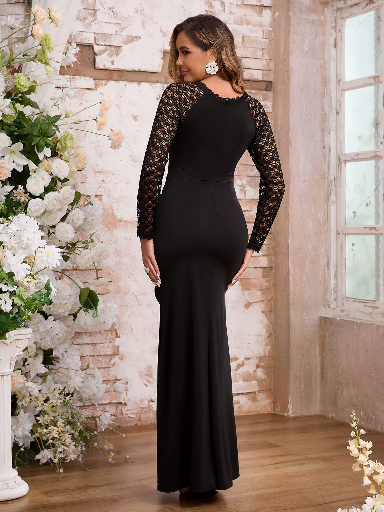 Autumn winter long-sleeved dress – European American style, waist-covering, hip-length, new lace splicing