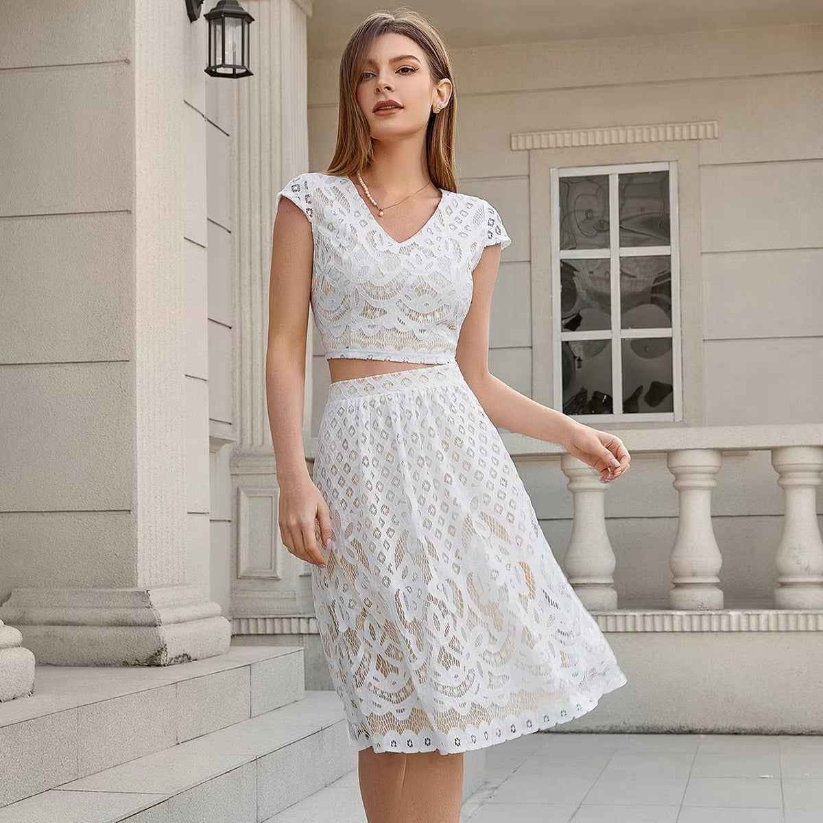 Ladies' New Elegant V-neck Suit – Short-sleeved, Lace, for Parties & Dinners