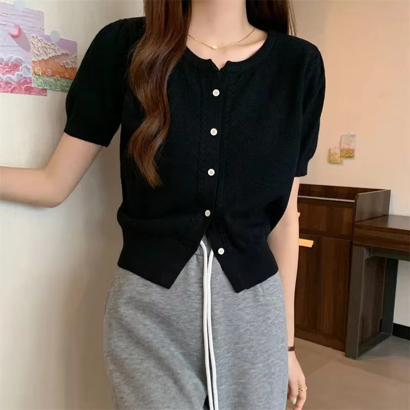 Women's 2025 Spring New Knitted Coat – Vintage Short-Sleeve, Fashionable Outerwear & Chic Tops