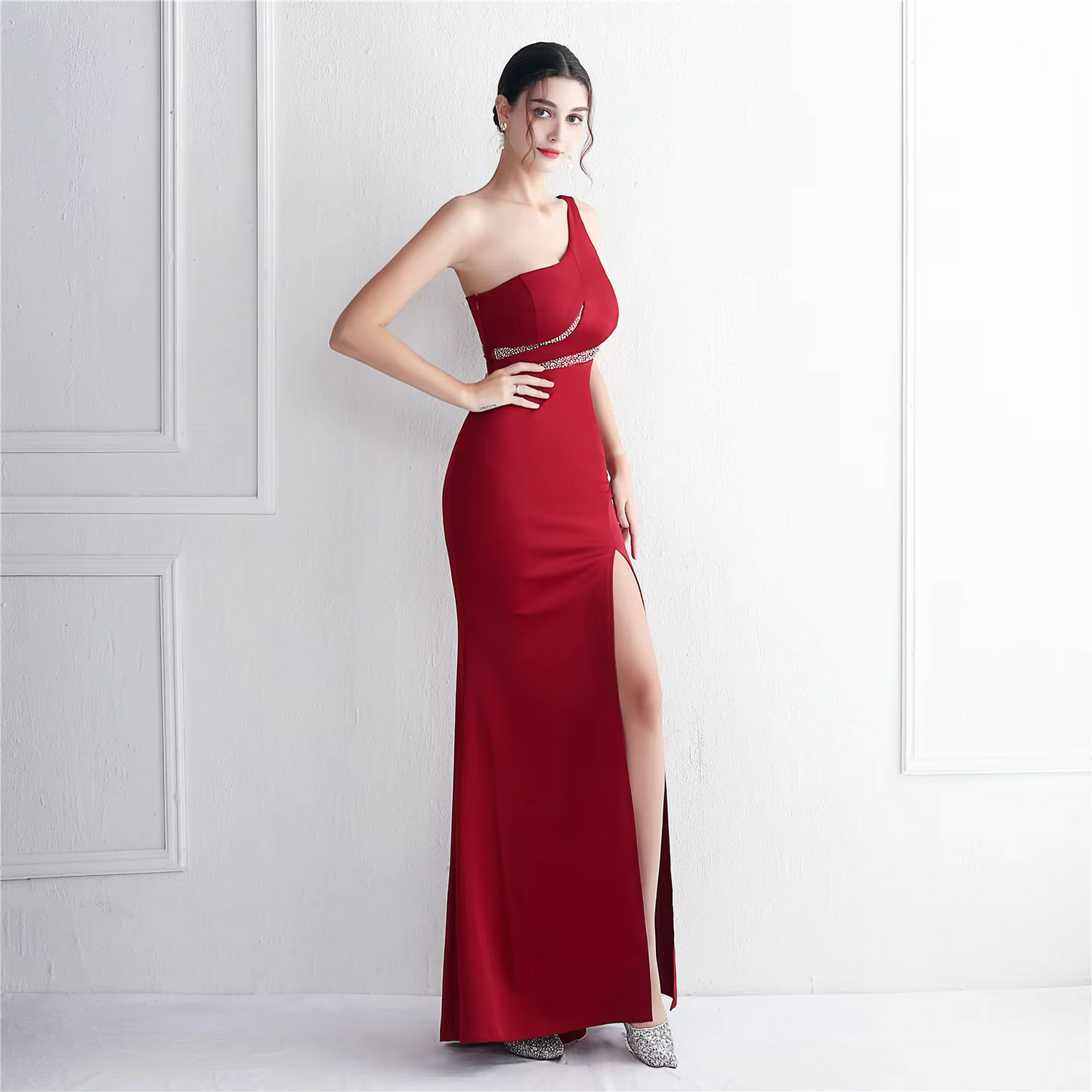 Slim fishtail wedding dress – one-shoulder, diamond-embellished, empire waist, summer