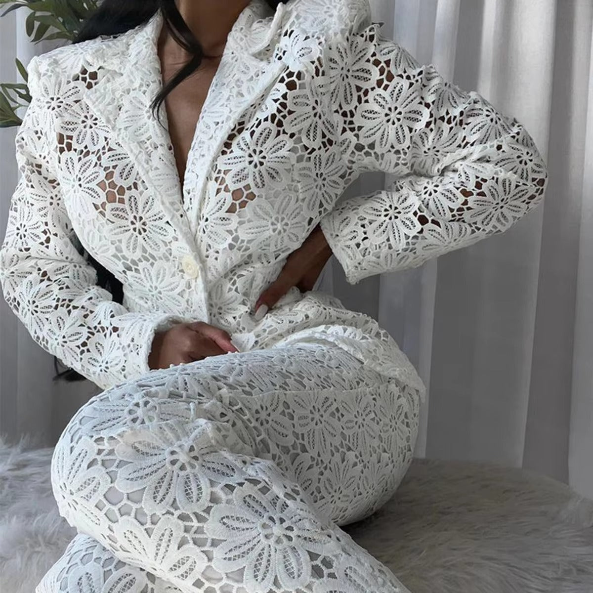 Women's Lace Long-Sleeve Trouser Suit – Elegant for Weddings, Cocktail Parties & More