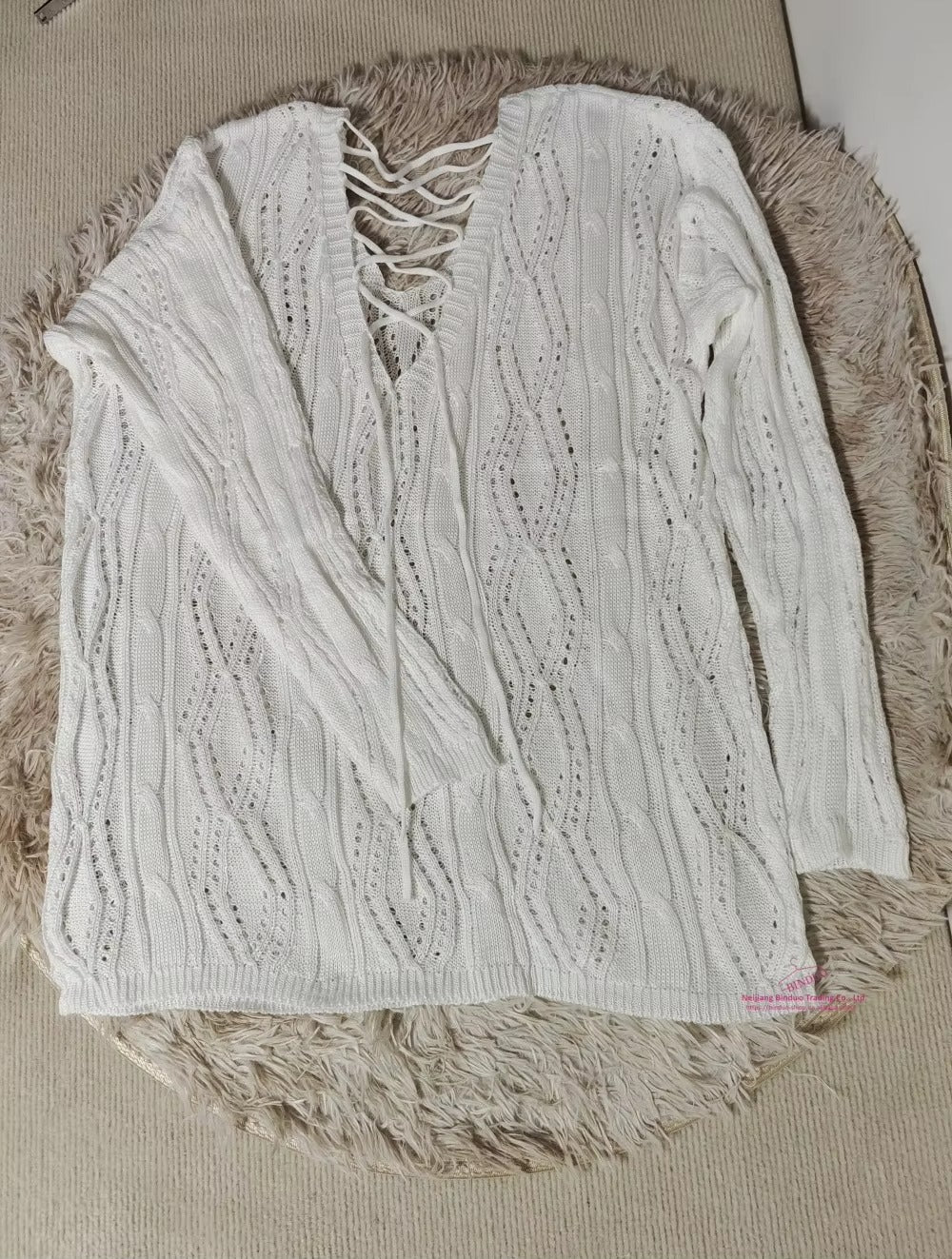 Modern Women's Long-Sleeve T-shirts – Popular New Design, Seductive & Stylish