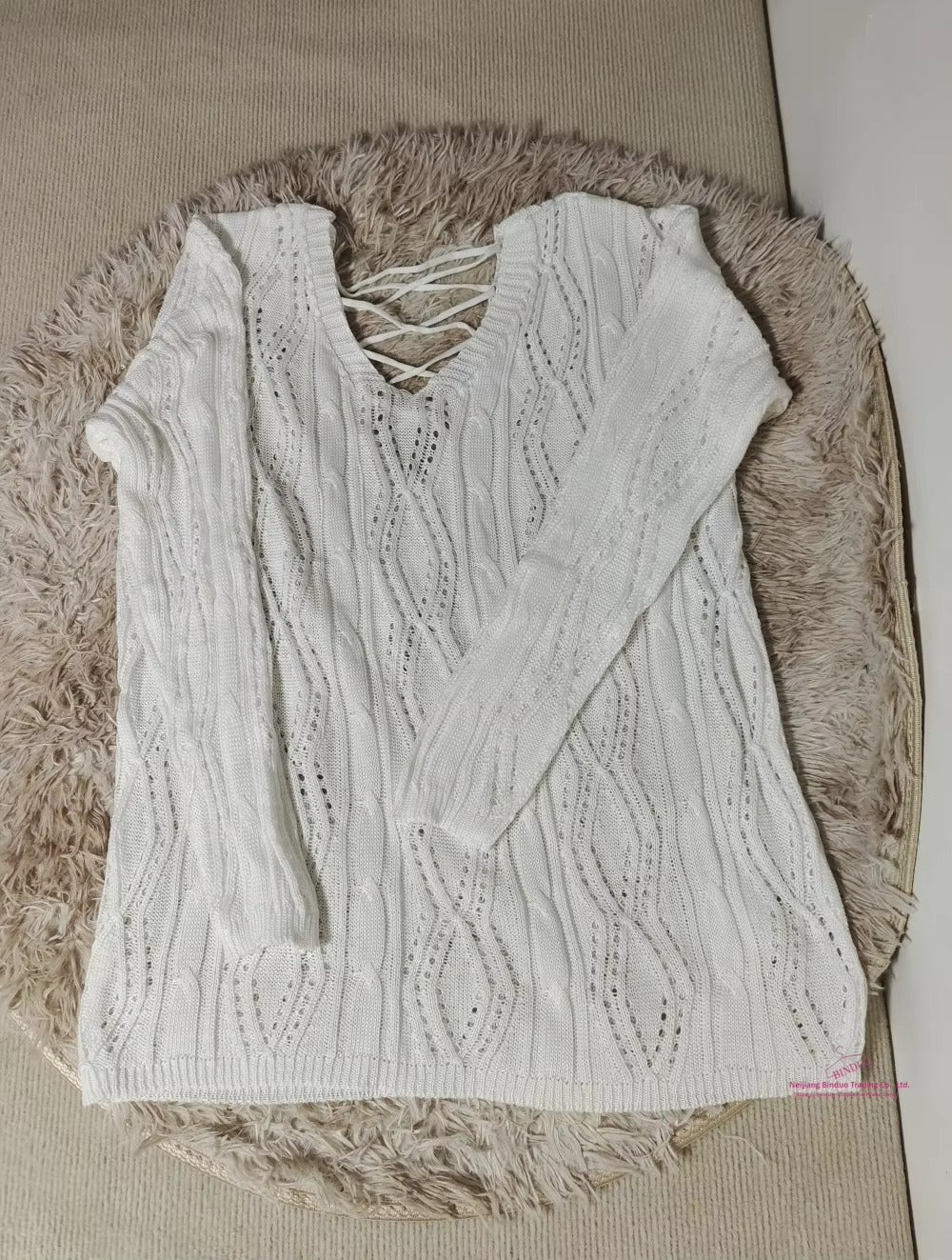 Modern Women's Long-Sleeve T-shirts – Popular New Design, Seductive & Stylish