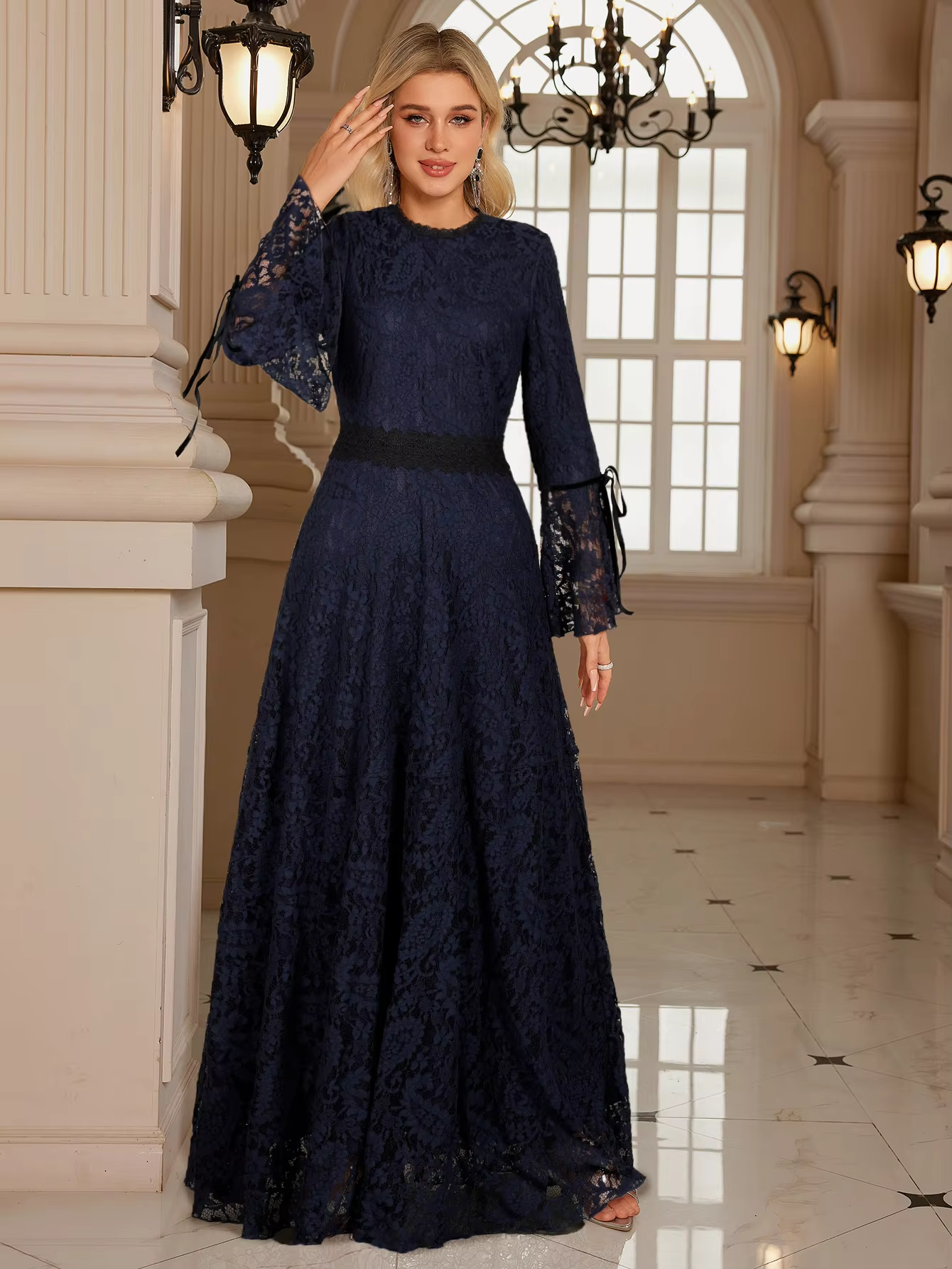 2025 new women's maxi dress – lace panel, slim fit, elegant formal/banquet/party wear
